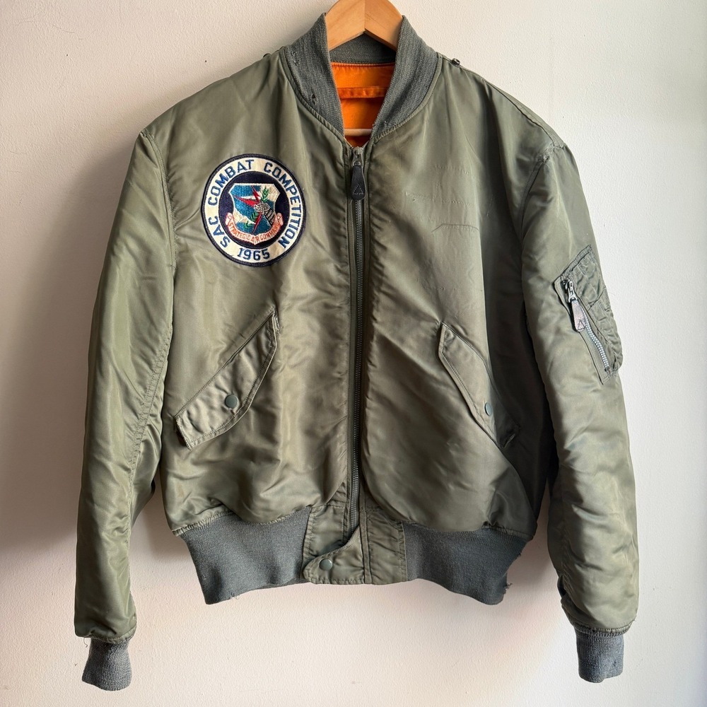 Alpha Industries L-2B Flight Jacket 1964 SAC 1965 Patch Sage Green Large Good